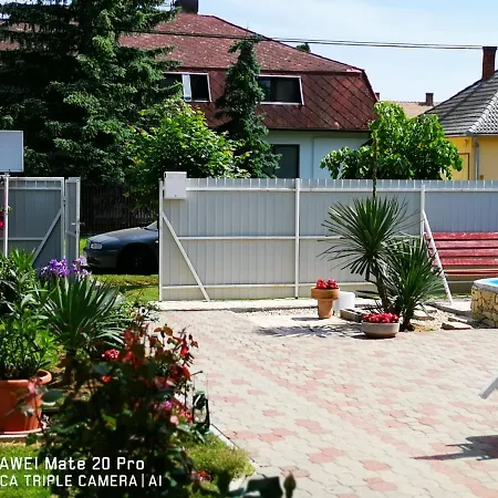 Paksy Apartmán Harkány